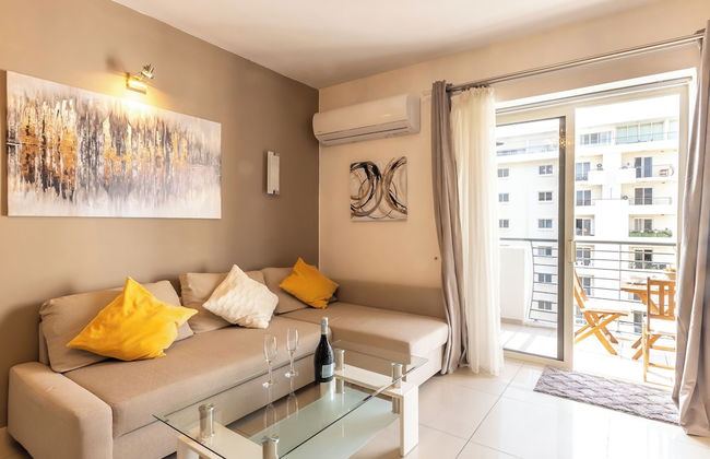 Modern and Comfortable Apart Savoy Garden - Foto 14