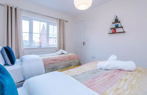 3 Bedroom! 3 Toilets! Contractors and Groups! Free Parking! Driveway! NEW BUILD HOUSE! - Foto 46