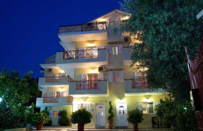 Pansion Filoxenia Apartments & Studios - Foto 1