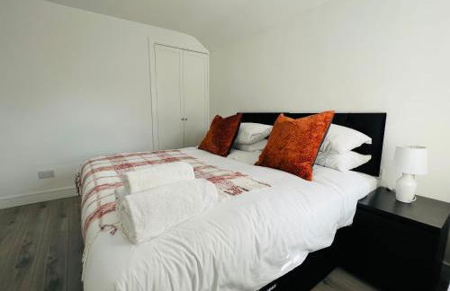 Beautiful, Luxurious 3 Bed house, Perfect for Contractors , Family & Friends - Foto 37