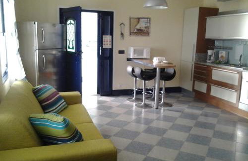 Azores Residence - Photo 13