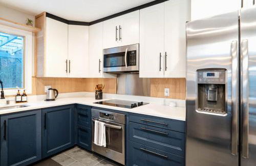 Catskill MNTN Escape 5 BR 3 bath Villa Hot Tub Fire Pit Best Group Stay - Foto 19