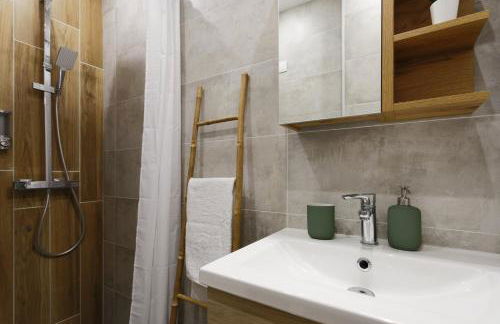 L'écrin, Studio Cosy, MBS, Wifi, Parking, Clim - Foto 20