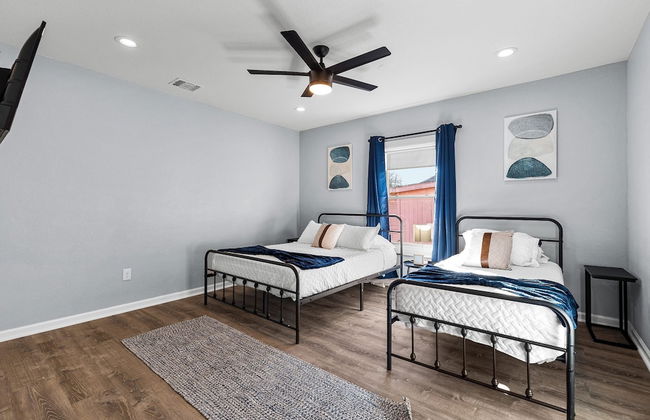 Inviting 4br/2.5ba Downtown Home With Ample Space! - Foto 7