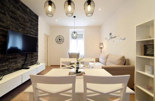 Lumi Primorska - Bright & Peaceful Courtyard Apartment - Foto 14