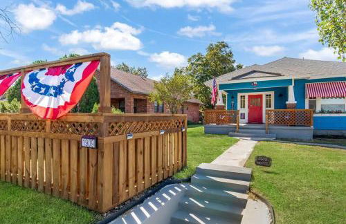 Stockyards-3/4 mile away!-Sleeps 8-Americana House - Foto 43