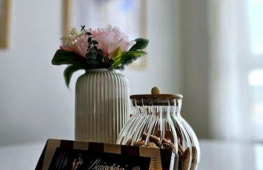 West View 130 apartment with parking - Photo 2