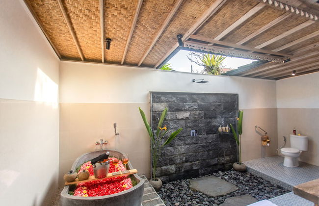 Wooden Ganeca Villas by GenuineHost - Foto 23