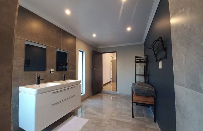 Comfortable and Luxurious Stay - Foto 16