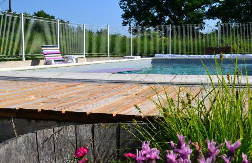 Couanac gîte familial à la campagne avec piscine - Foto 13
