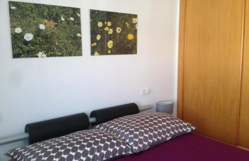 3 BEDROOM LUXURY PENTHOUSE, BEACH, POOL, and GOLF, WIFI, Large TV SATELLITE,GARAGE - Foto 16