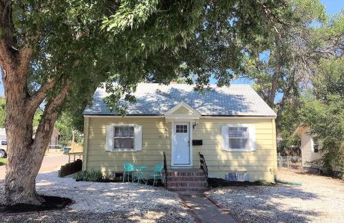 Close to UNC with Great Yard, Firepit & Free Bikes! - Foto 10