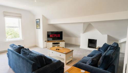 Prime Location Steps from Royal Liverpool Golf - Foto 2