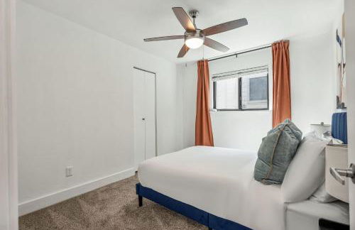 The Orange Door - Unit B - Travis Heights Duplex - Foto 30