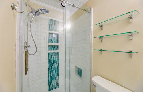 Emerald Isle Vacation Rental with Resort Pool! - Foto 16