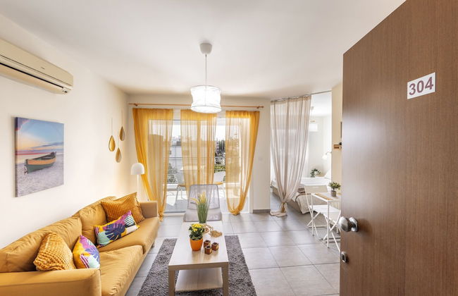 153 NIC - Stay Sunflower Delight Studio - Photo 11