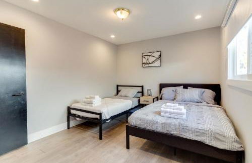 4 Bedroom West Hills Charmer with Pool - Foto 15