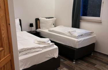 4 Zimmer Apartment, Parkplatz & Garten, Nah A10, Berlin - Foto 20