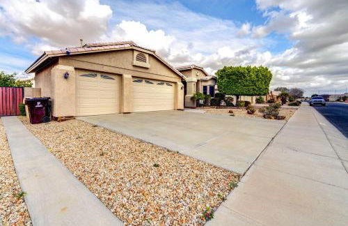 Pool and Hot Tub Home Near Peoria Sports Complex! - Foto 29