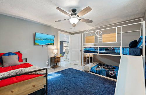 Douglas Lake Cabin with Hot Tub, Golf & Marina Views - Photo 4