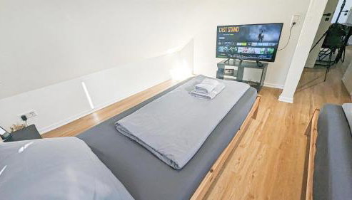 ALFA Stuttgart 3BR 5 Beds Netflix INET EBK Wasen Apartment nahe Daimler l Bathroom l Kitchen l WIFI & SmartTV l 3 Zimmer 5 Betten l Küche l Duschbad - Foto 3