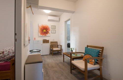 Stone House Marin - Photo 32