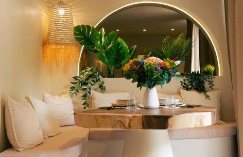 Casa Cinta - Sanctuaire Balinais avec Baignoire Balnéo et Cinéma Privé - Foto 4