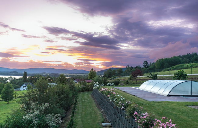 Luxury 10-bed Villa With View, Pool, Playground - Photo 17