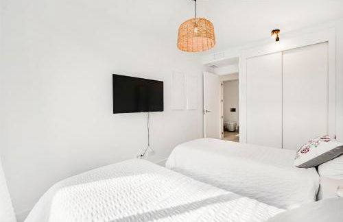 Apartamento de Lujo con Vista al Mar - Photo 23