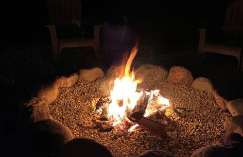 Secluded Luxury Retreat: 15 Acres, Views, Hot Tub - Foto 41