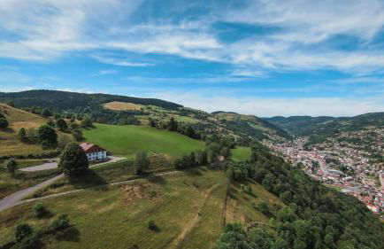 Gîtes de Moyenmont - Foto 32