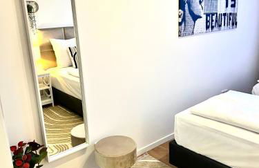 BIG New 7Rooms City Center APARTMENTS and Suites - Foto 59