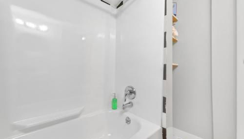 Little Italy Group Stay 4 TV's Pet Friendly - Foto 4