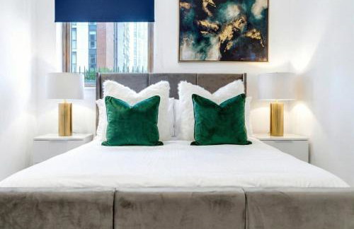 Spacious 2-Bedroom Apartment near Canary Wharf - London Ideal for Business, Leisure & Long Stays - Foto 21