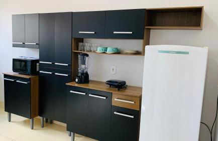 Excelente Apto 2º Piso no Centro da Cidade - Foto 5