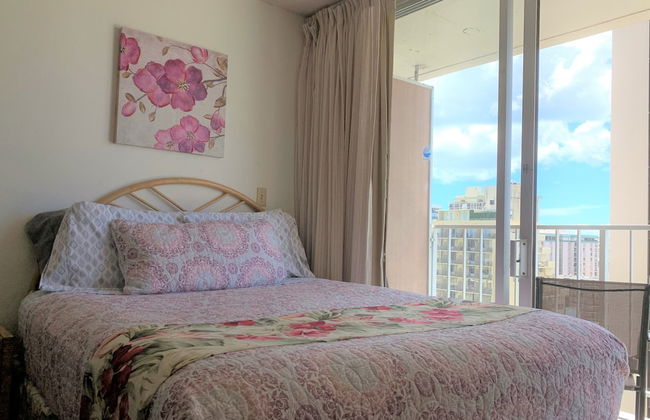 Tropical Studios at Marine Surf Waikiki - Photo 19