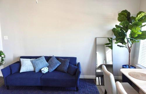 Trenton Sky Suite, Comfort, Pool, Gym, Gated Access - Photo 13