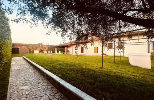 Wow House - Ampia Villa con Piscina e sala giochi - Foto 7