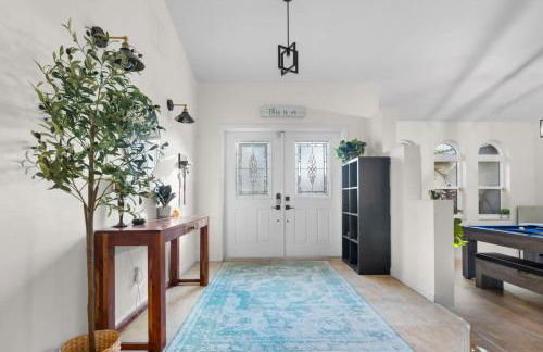 Plantation Pool Home with Hot Tub Sleeps 10 - Foto 15