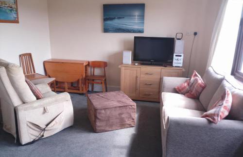 Chalet - Sleeps 4 - Parking - Garden - Foto 5