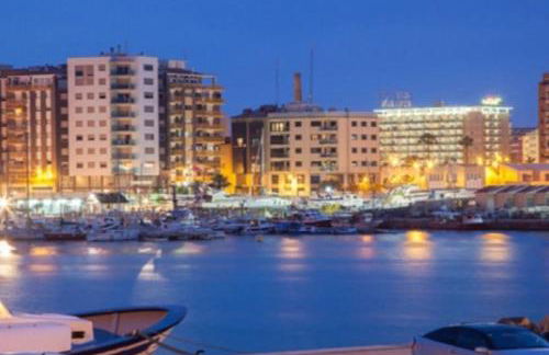 Precioso apartamento 1ª linea playa con piscina - Photo 14