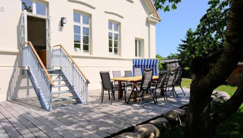 KVH FeWo Lübeck & Priwall für 19 Gäste im EG - Foto 2