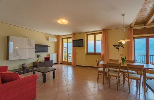 Villa Imelda, panoramic apartments with Lake Garda views - Foto 25