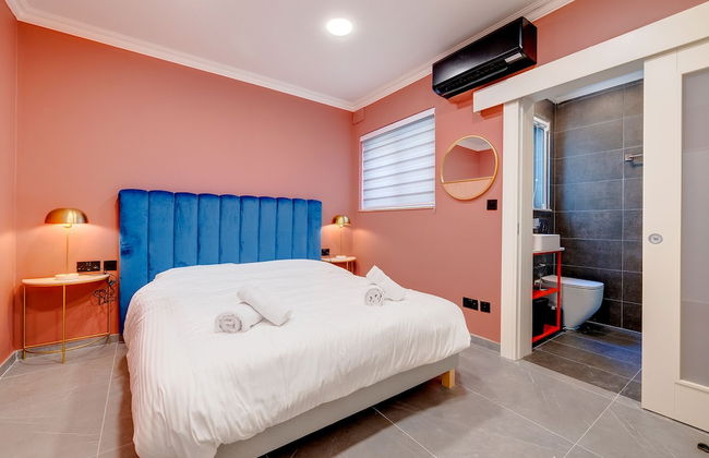 Art Deco Apartment in Central Sliema - Photo 2