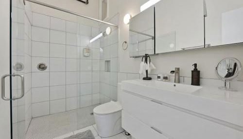 Findlay Suites Explore OTR with an Outdoor Deck - Foto 3