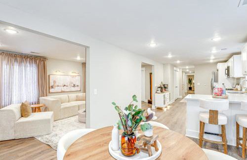 Serene and Updated Escape 1 Mi to Heritage Landing - Foto 7