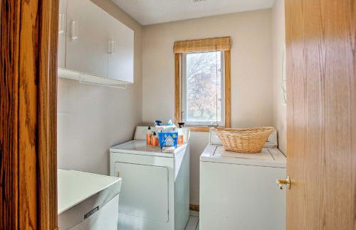 Suburban Gem with Deck 5 Mi from Dtwn Rochester! - Foto 23