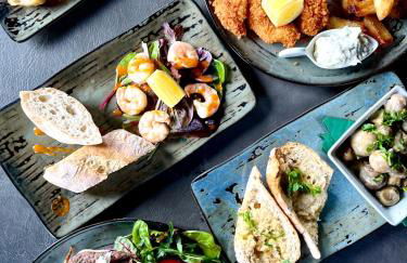 Sunset sea view chalet with hot tub - Photo 30