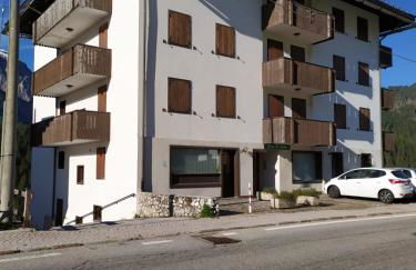 Plodn House - Photo 8