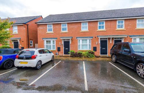 NEW! Presented by LTJ Prime Key Properties, Driveway Parking, Free WiFi - Foto 25